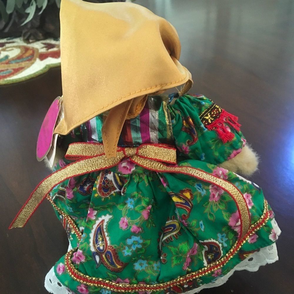 Muffy VanderBear Gypsy  Bear - Picture 6 of 6